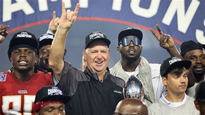 Skip Holtz